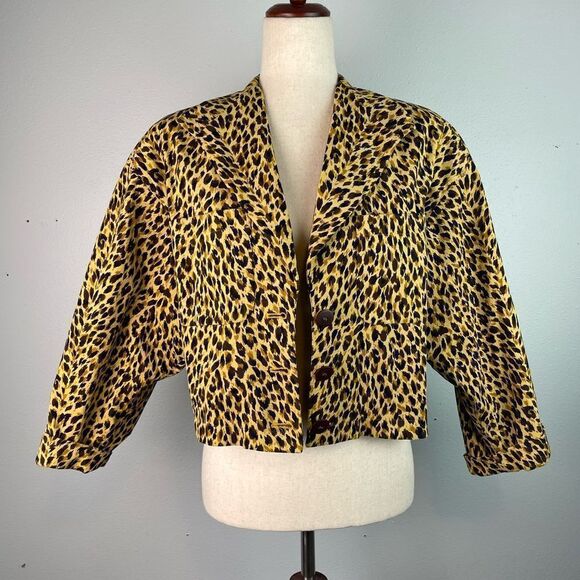 JH Collectibles Jackets & Blazers - Vintage J.H. Collectibles Cropped Leopard Print Dress Jacket Size 8 EUC